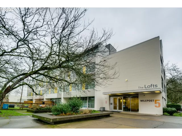 MLS: 22462018 Condo For Sale