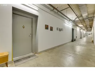 Photo #2: 22462018 Listing