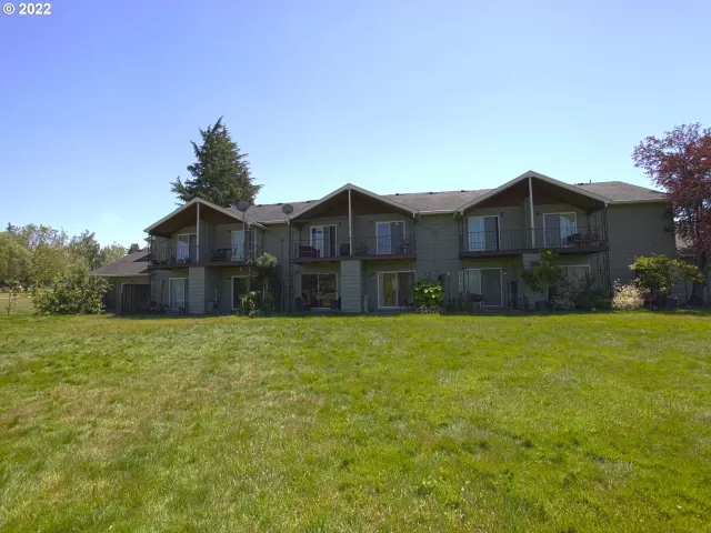 MLS: 22462054 Condo For Sale