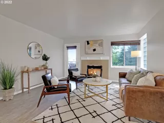 Photo #2: 22464001 Listing