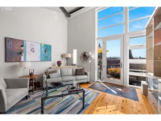 Photo #2: 22465246 Listing