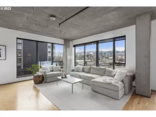 Photo #2: 22466090 Listing 