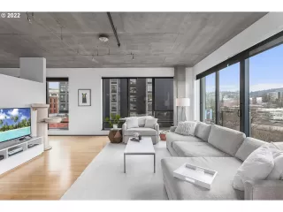 Photo #3: 22466090 Listing 