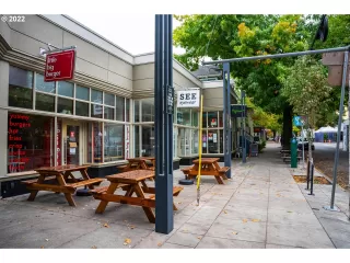 Photo #3: 22466129 Listing