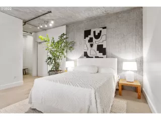 Photo #6: 22466701 Listing