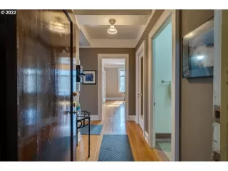 Photo #3: 22467353 Listing 