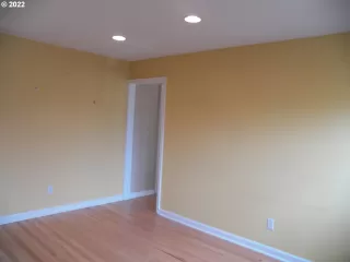 Photo #3: 22469281 Listing