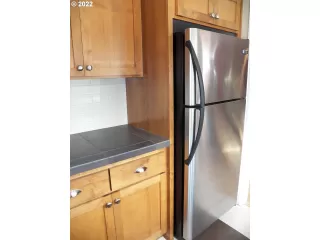 Photo #5: 22469281 Listing