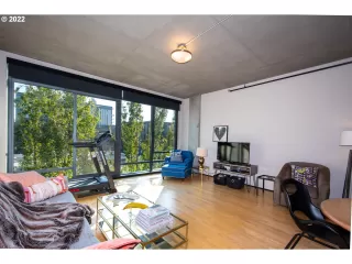 Photo #5: 22469282 Listing 