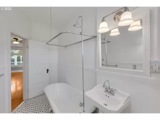 Photo #6: 22469554 Listing 