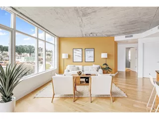 Photo #1: 22471449 Listing