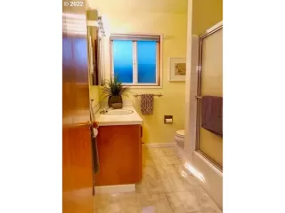 Photo #1: 22472402 Listing