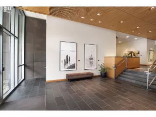 Photo #2: 22473254 Listing