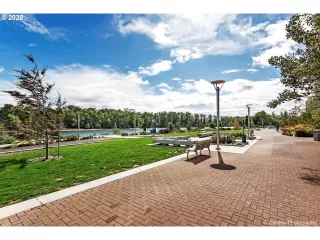 Photo #4: 22473254 Listing