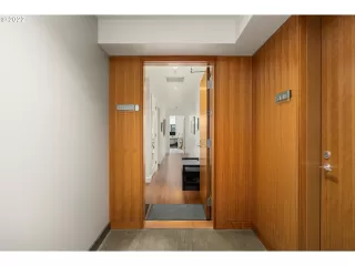 Photo #2: 22474151 Listing 