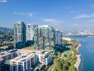 Photo #2: 22475059 Listing