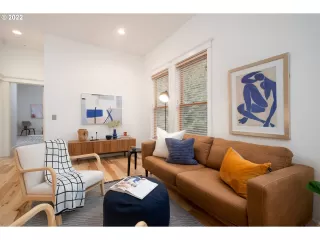 Photo #5: 22475100 Listing 