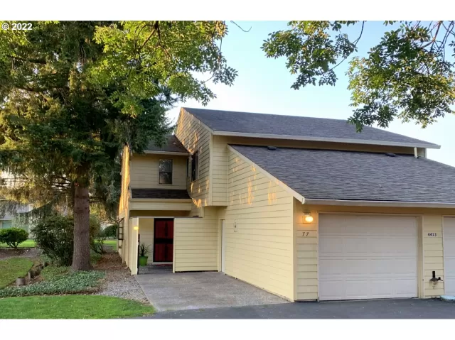 MLS: 22475183 Condo For Sale