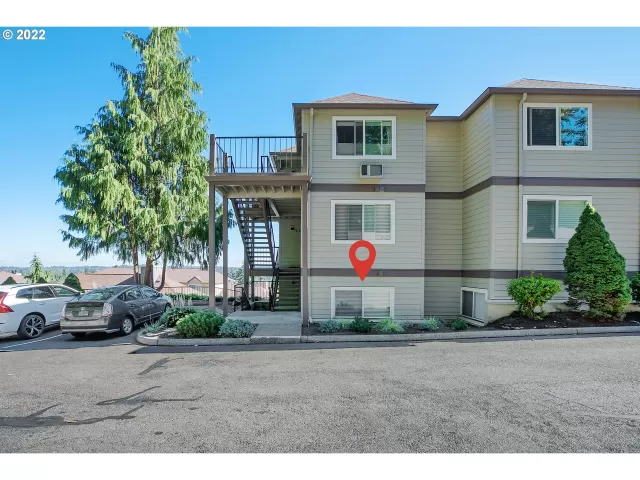 MLS: 22477354 Condo For Sale