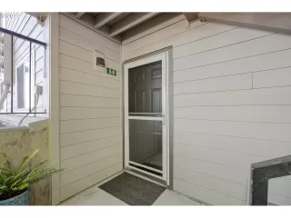 Photo #3: 22477354 Listing