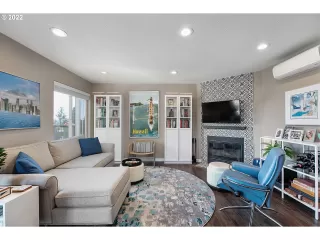 Photo #6: 22477354 Listing