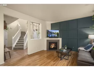 Photo #3: 22479795 Listing
