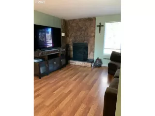 Photo #4: 22479873 Listing 