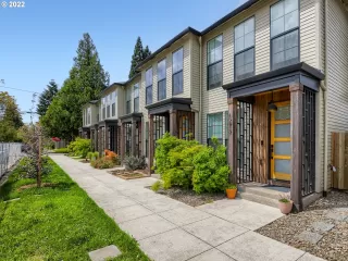 Click for more information on MLS # 22480327 : 1273 N JESSUP ST More Details about MLS # 22480327 : 1273 N JESSUP ST