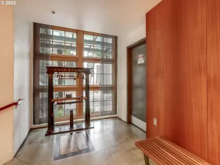 Photo #5: 22480587 Listing 