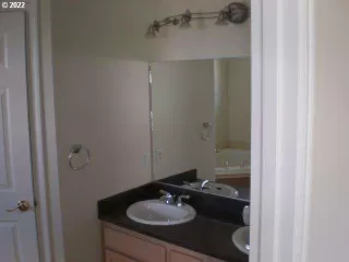 Photo #3: 22482908 Listing