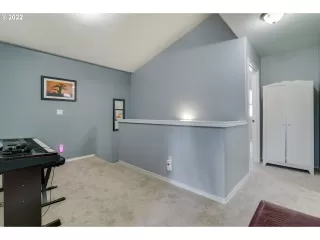 Photo #3: 22483146 Listing