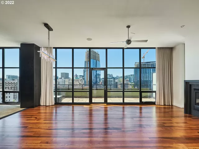 MLS: 22483264 Condo For Sale