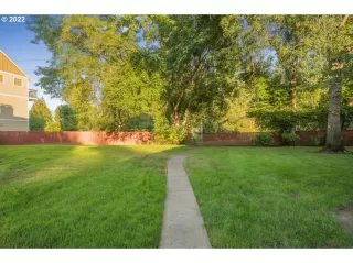 Photo #1: 22483556 Listing