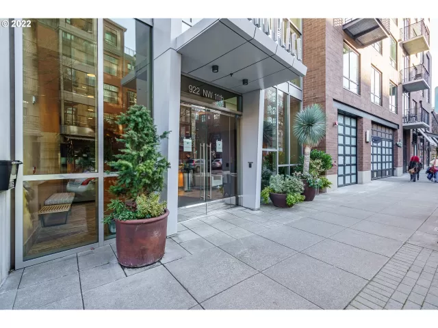 MLS: 22484247 Condo For Sale