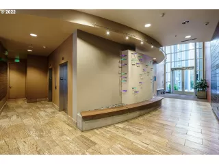 Photo #2: 22484247 Listing 