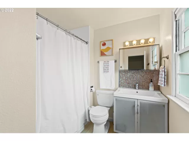 MLS: 22485110 Condo For Sale