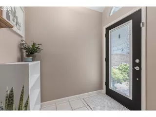 Photo #3: 22487495 Listing