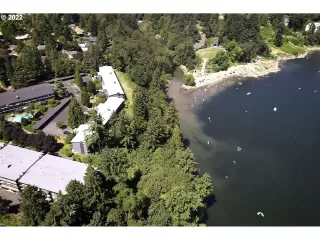 Photo #1: 22489613 Listing