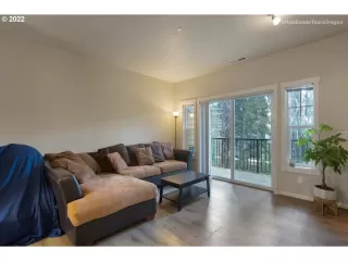 Photo #4: 22490878 Listing 