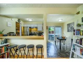 Photo #3: 22491277 Listing 