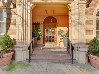 Photo #1: 22491491 Listing