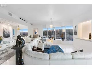 Photo #6: 22491572 Listing 