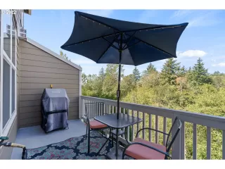 Photo #5: 22492002 Listing 