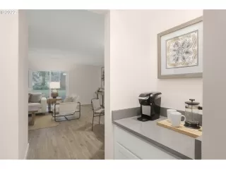 Photo #1: 22492390 Listing 