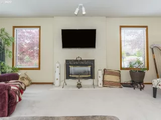 Photo #6: 22493351 Listing 