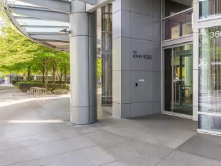 Photo #4: 22494257 Listing