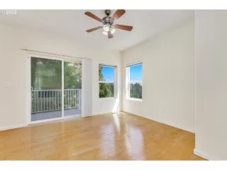 Photo #3: 22495119 Listing 