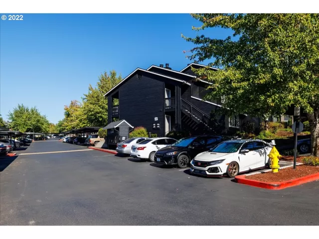 MLS: 22495485 Condo For Sale