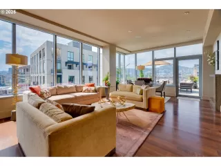 Photo #1: 224961789 Listing