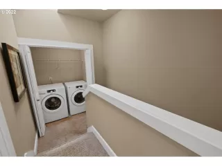 Photo #5: 22497207 Listing